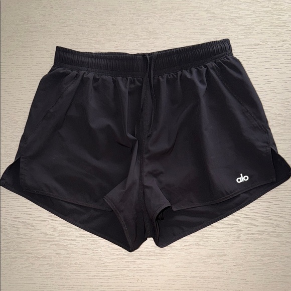 ALO Yoga Pants - ALO Yoga Black Women's Shorts